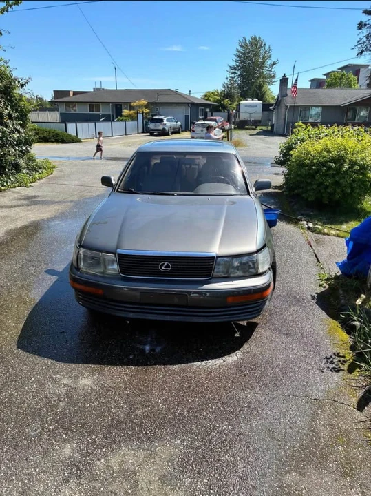 1991 Lexus LS 1st Gen - Image 2 of 5