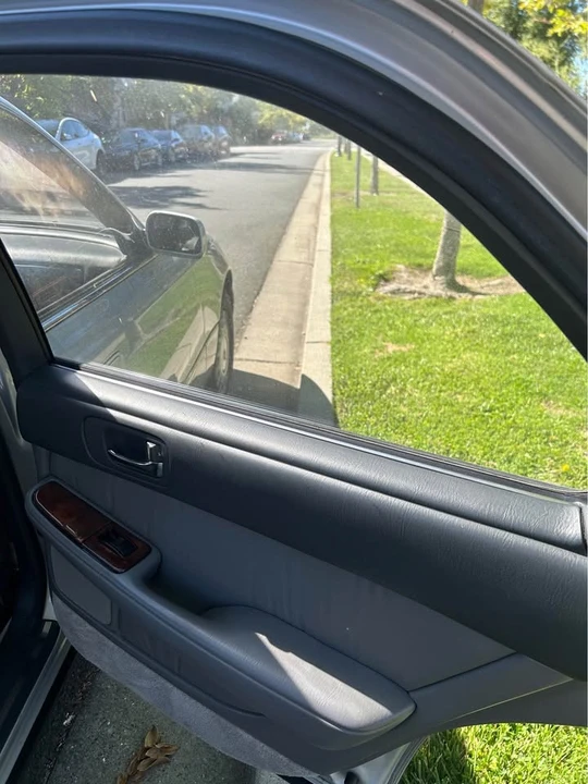 1991 Lexus LS 1st Gen - Image 12 of 14