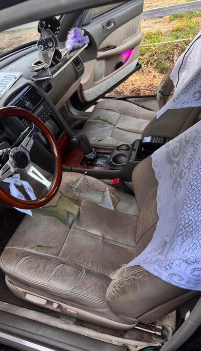 1991 Lexus LS 1st Gen - Image 11 of 13