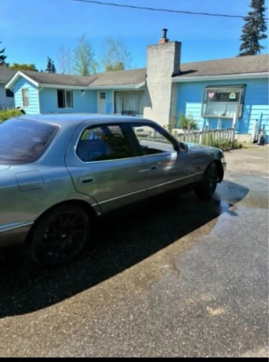 1991 Lexus LS 1st Gen - Image 5 of 5