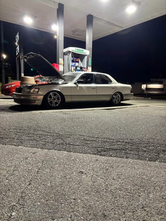 1991 Lexus LS 1st Gen - Image 5 of 5