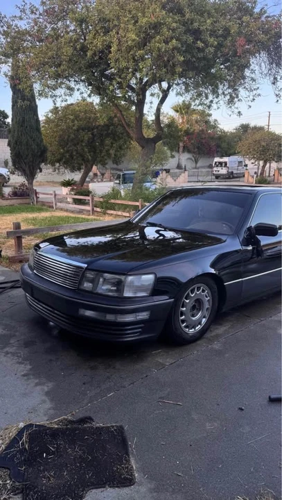 1991 Lexus LS 1st Gen - Image 2 of 12