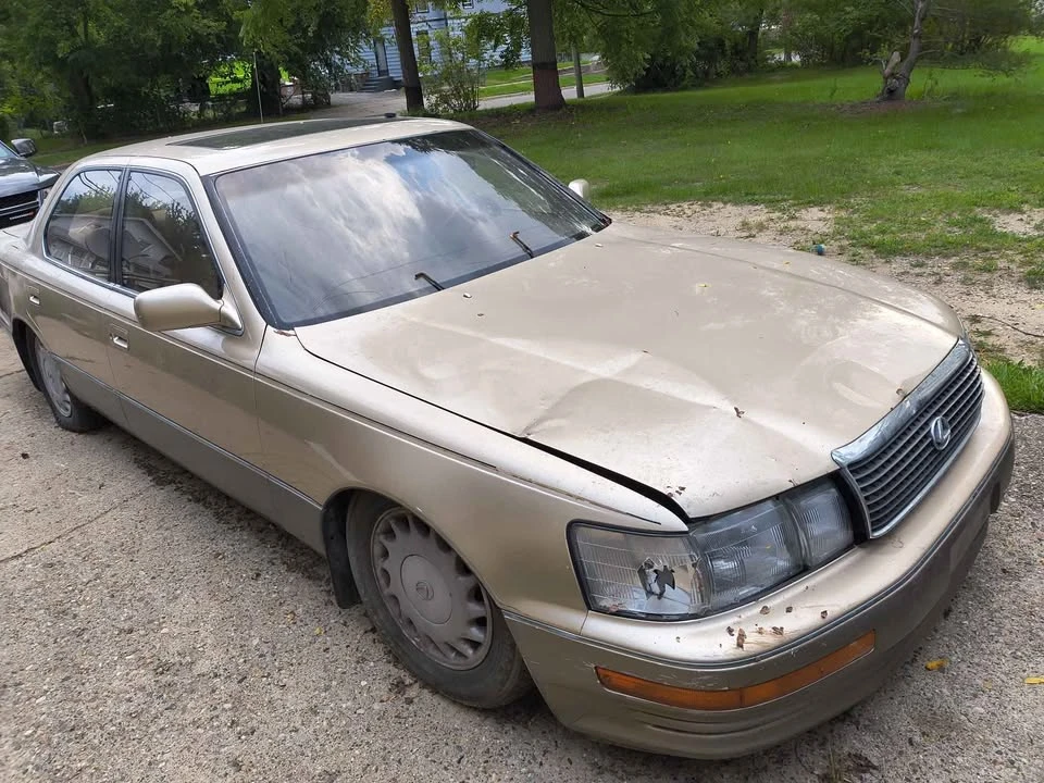 1991 Lexus LS 1st Gen - Image 4 of 7