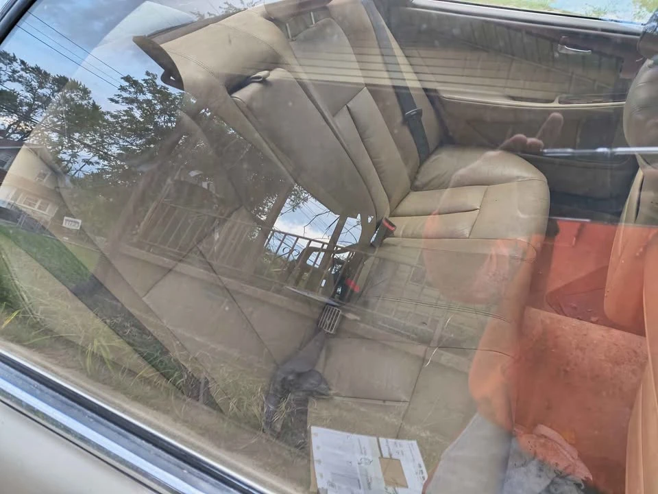 1991 Lexus LS 1st Gen - Image 2 of 7