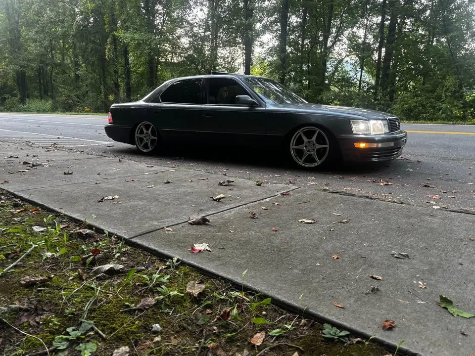 1991 Lexus LS 1st Gen - Image 6 of 9
