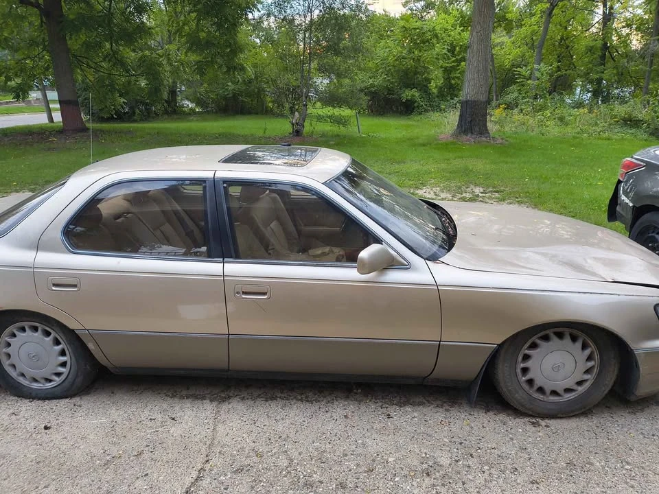 1991 Lexus LS 1st Gen - Image 5 of 7