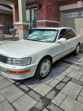 1991 Lexus LS400