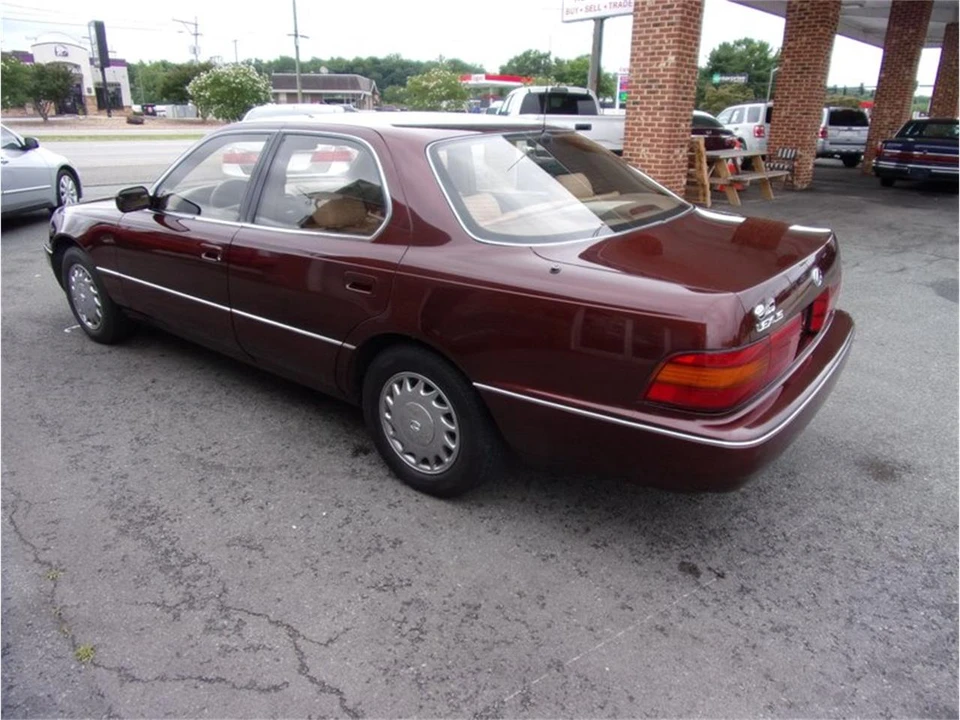 1991 Lexus LS 1st Gen - Image 8 of 26