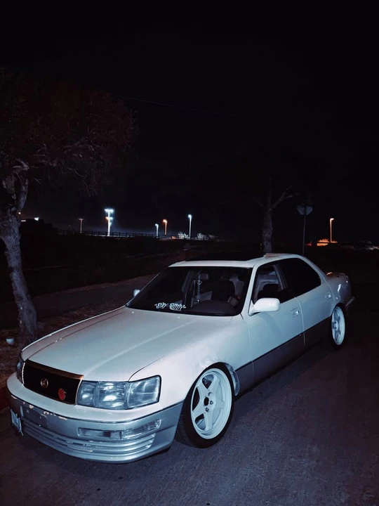 1991 Lexus LS 1st Gen - Image 7 of 10
