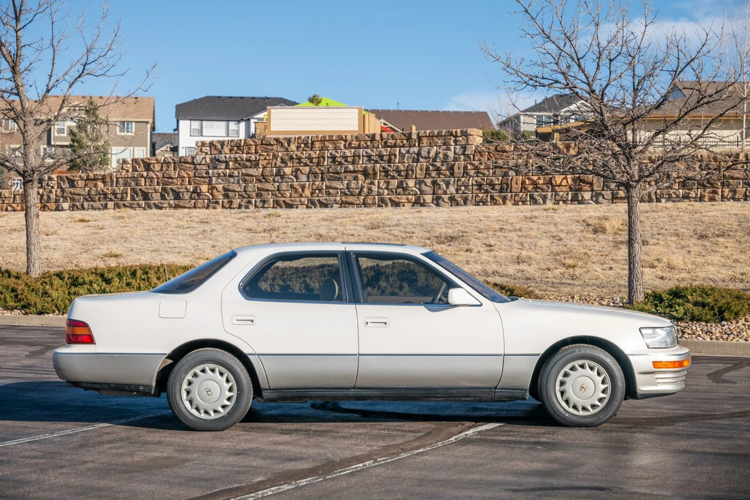 1991 Lexus LS 1st Gen - Image 5 of 31