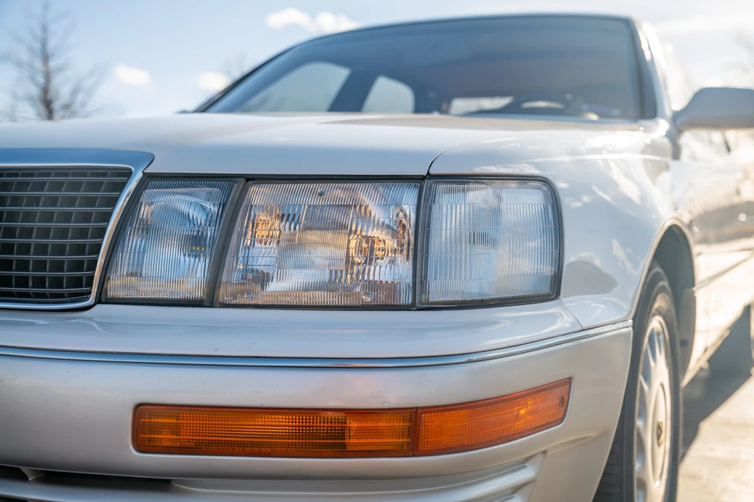 1991 Lexus LS 1st Gen - Image 28 of 31