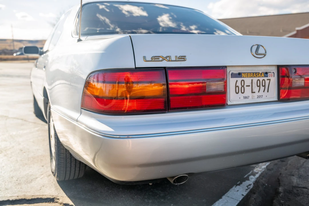 1991 Lexus LS 1st Gen - Image 29 of 31