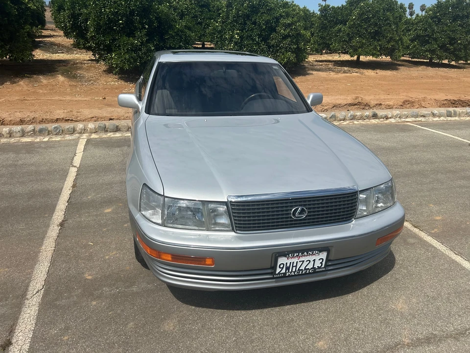 1991 Lexus LS 1st Gen - Image 16 of 31