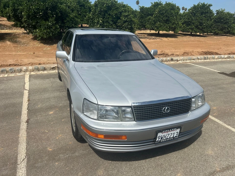 1991 Lexus LS 1st Gen - Image 17 of 31