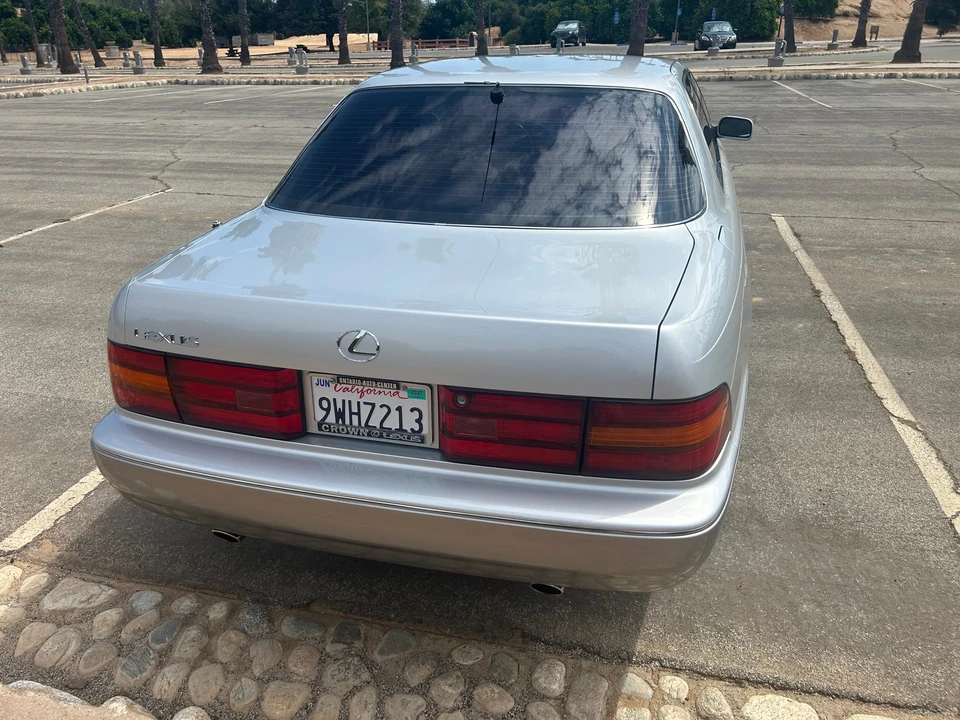 1991 Lexus LS 1st Gen - Image 29 of 31