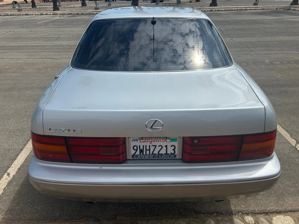 1991 Lexus LS 1st Gen - Image 30 of 31