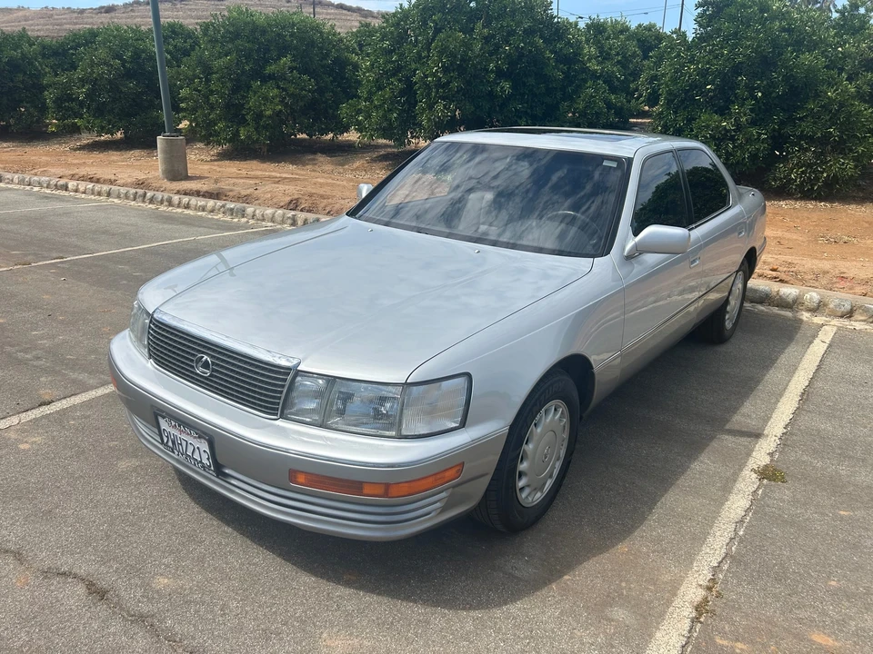 1991 Lexus LS 1st Gen - Image 3 of 31