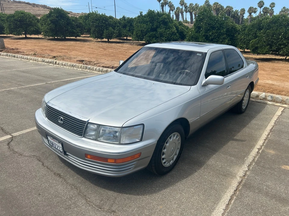 1991 Lexus LS 1st Gen - Image 4 of 31