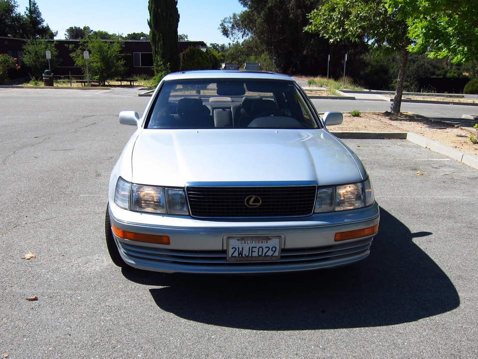 1991 Lexus LS 1st Gen - Image 3 of 31