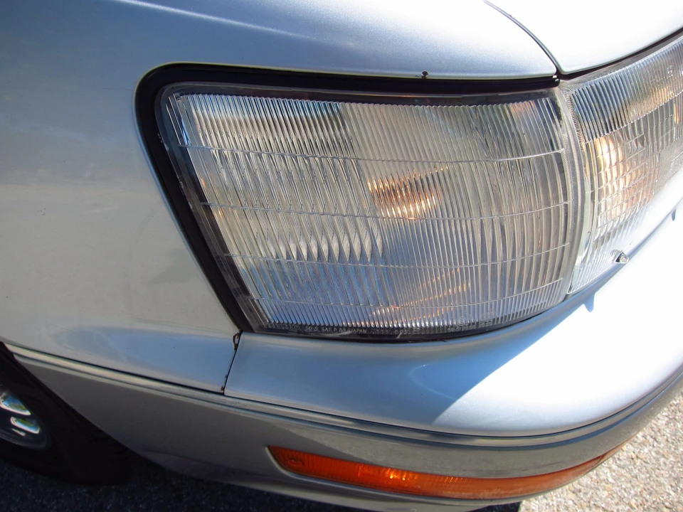 1991 Lexus LS 1st Gen - Image 11 of 31