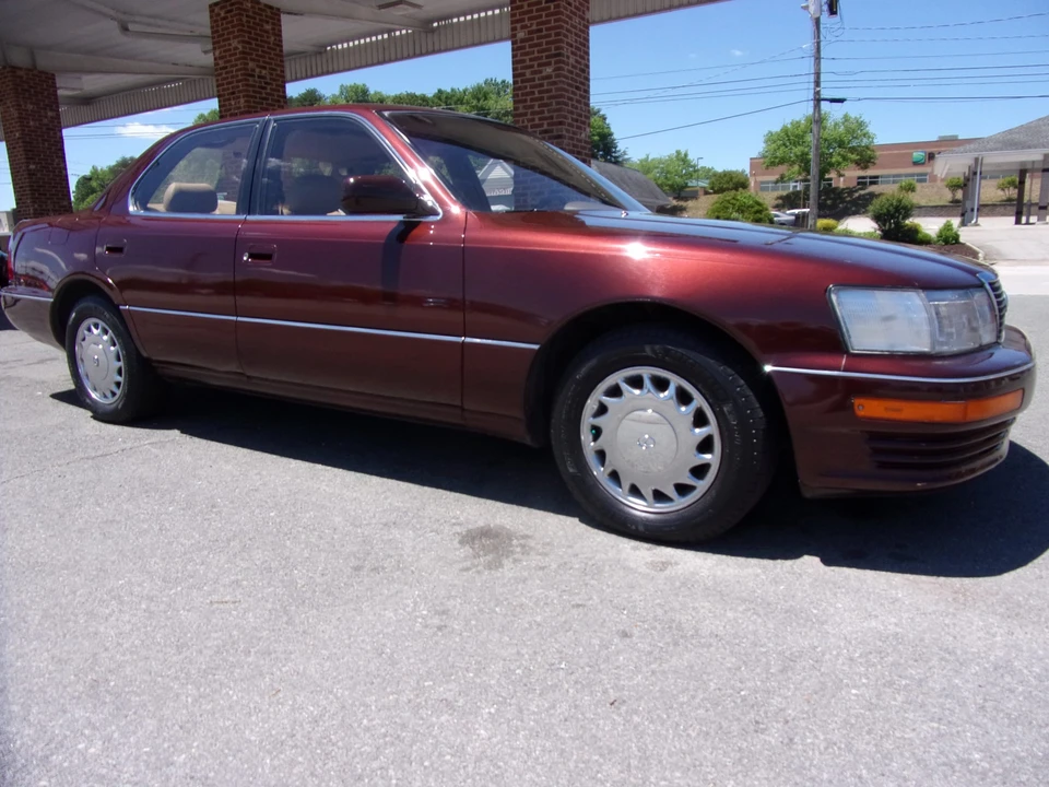 1991 Lexus LS 1st Gen - Image 3 of 31