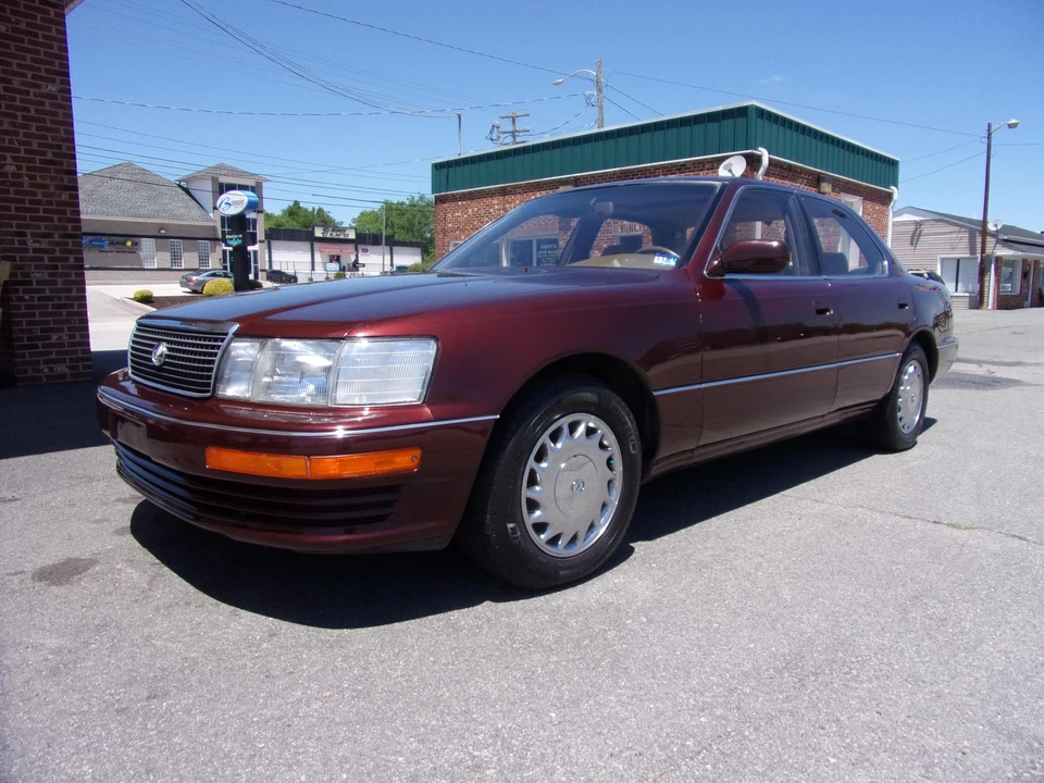 1991 Lexus LS 1st Gen - Image 23 of 31