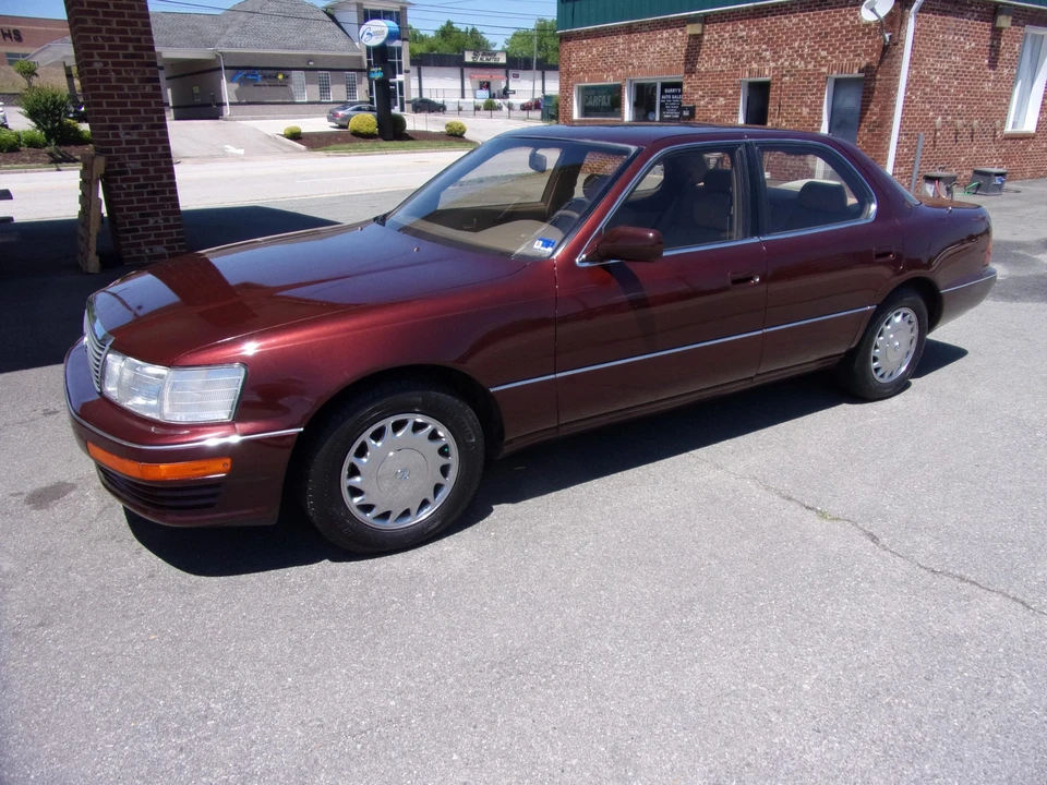 1991 Lexus LS 1st Gen - Image 22 of 31