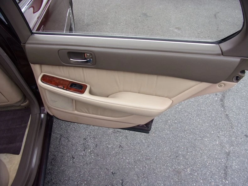 1991 Lexus LS 1st Gen - Image 22 of 26