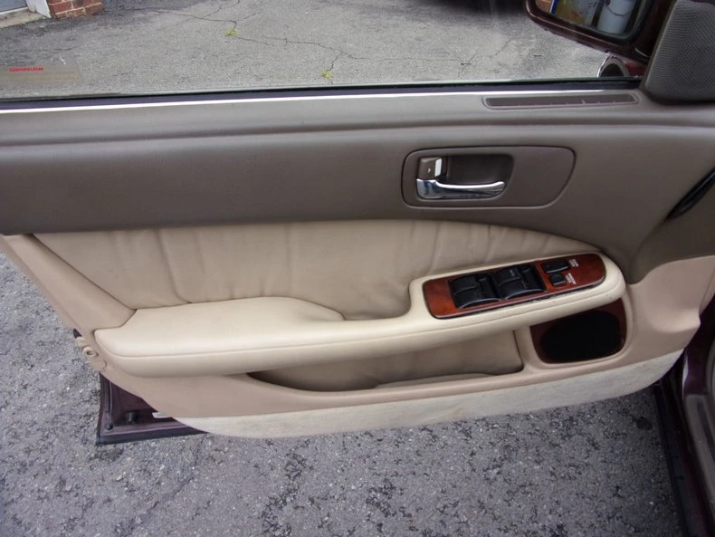 1991 Lexus LS 1st Gen - Image 19 of 26