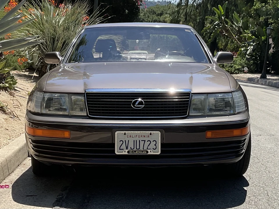 1991 Lexus LS 1st Gen - Image 23 of 31