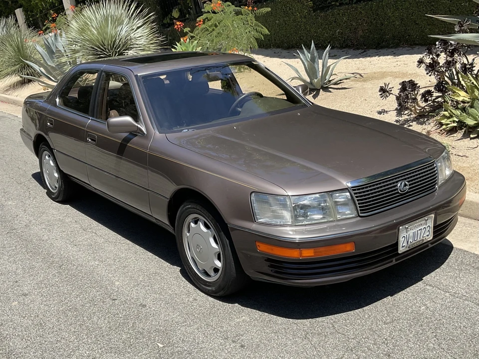 1991 Lexus LS 1st Gen - Image 20 of 31