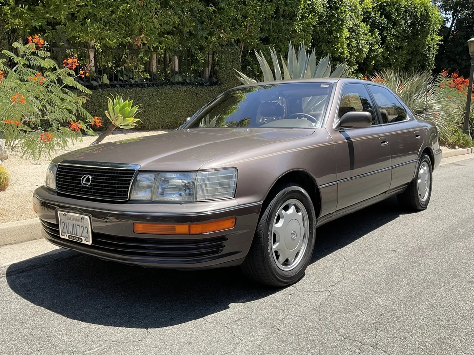 1991 Lexus LS 1st Gen - Image 3 of 31