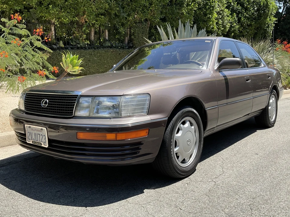 1991 Lexus LS 1st Gen - Image 9 of 31