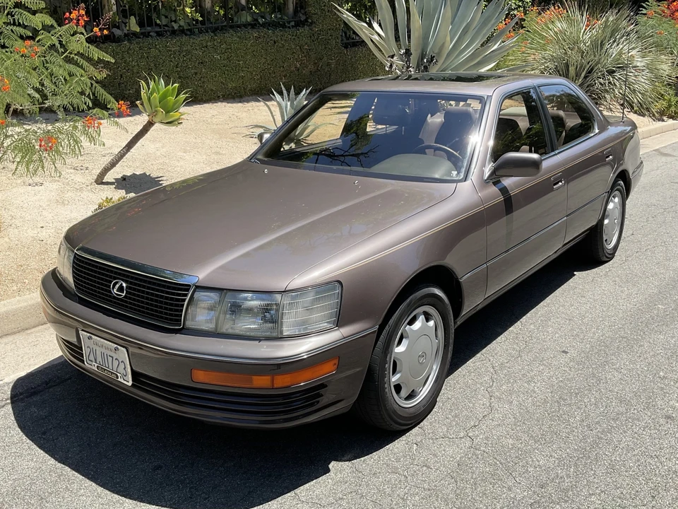 1991 Lexus LS 1st Gen - Image 4 of 31