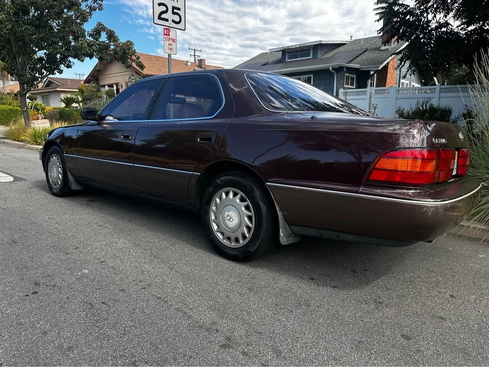 1991 Lexus LS 2nd Gen - Image 3 of 13