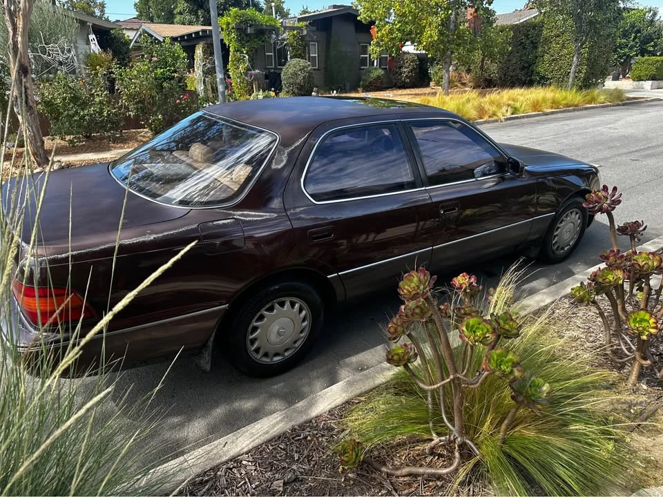 1991 Lexus LS 2nd Gen - Image 4 of 13
