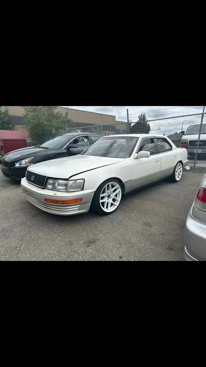 1991 Lexus LS 1st Gen - Image 2 of 2