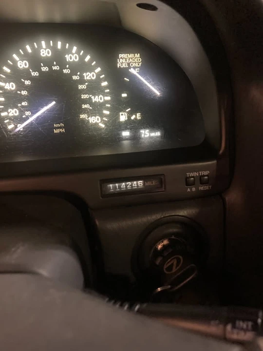 1991 Lexus LS 1st Gen - Image 3 of 10
