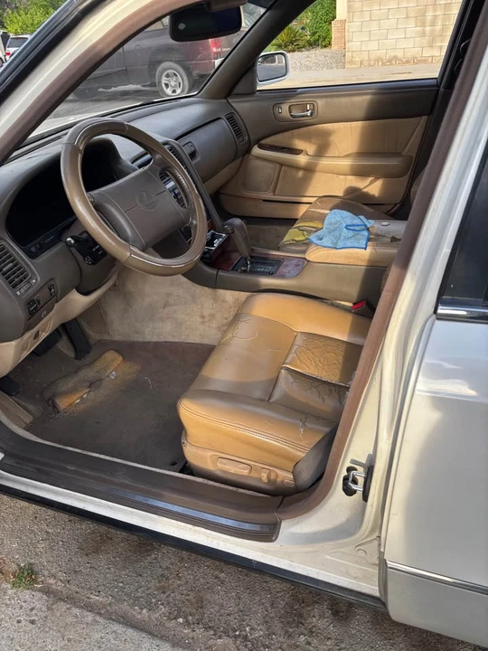 1991 Lexus LS 1st Gen - Image 3 of 4
