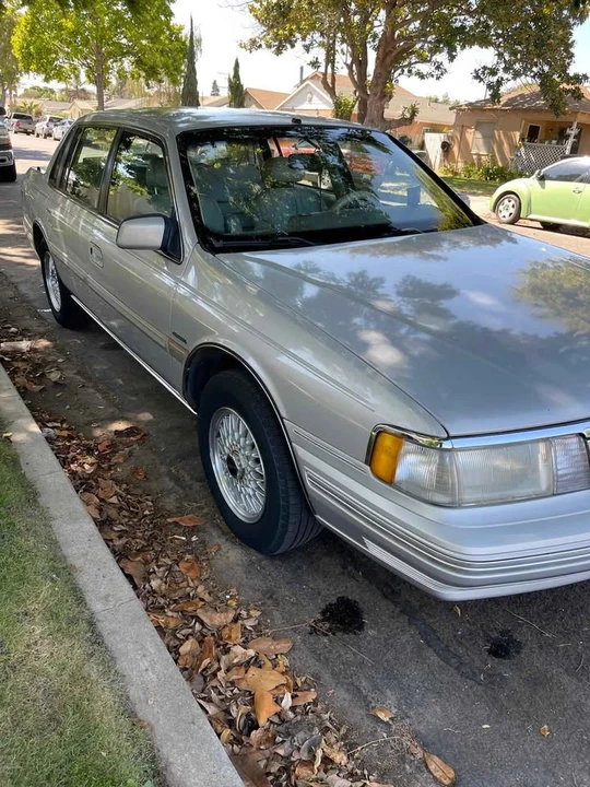 1991 Lincoln Continental 8th Gen - Image 10 of 15