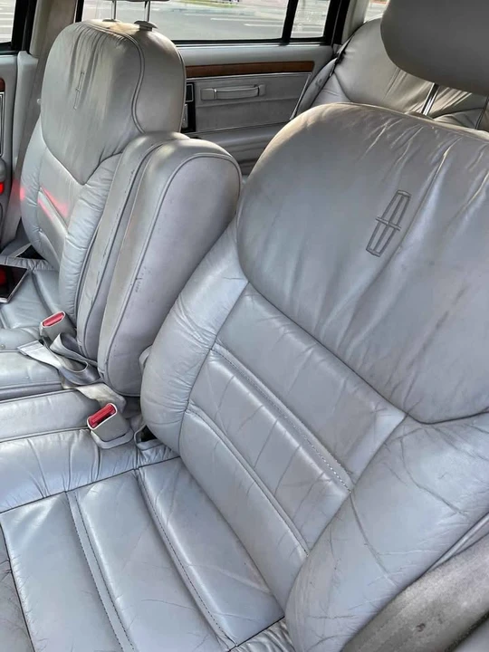 1991 Lincoln Continental 8th Gen - Image 2 of 15