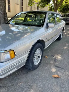 1991 Lincoln Continental Executive Sedan 4D