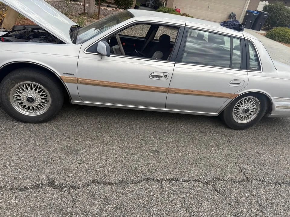1991 Lincoln Continental 8th Gen - Image 4 of 7