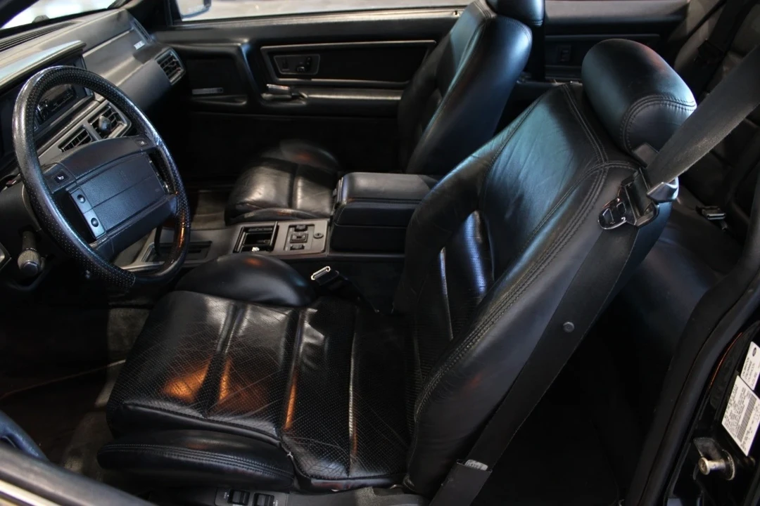 1991 Lincoln Continental Mark VII - Image 20 of 21