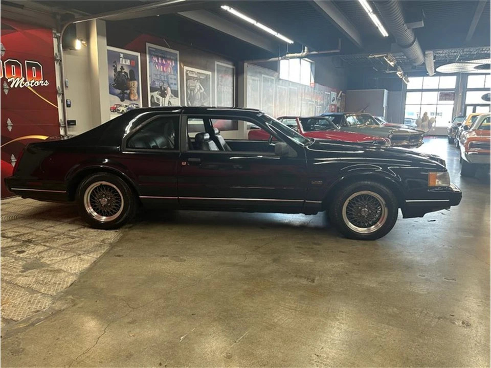 1991 Lincoln LS - Image 12 of 31