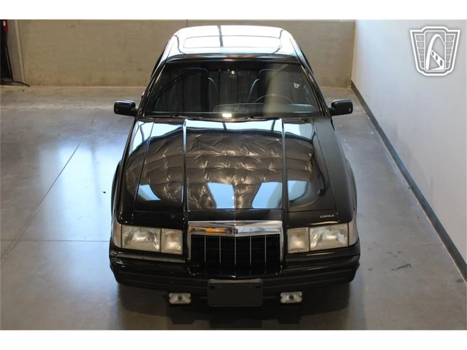 1991 Lincoln Continental Mark VII - Image 6 of 31