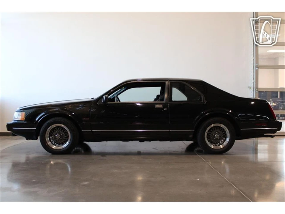 1991 Lincoln Continental Mark VII - Image 28 of 31