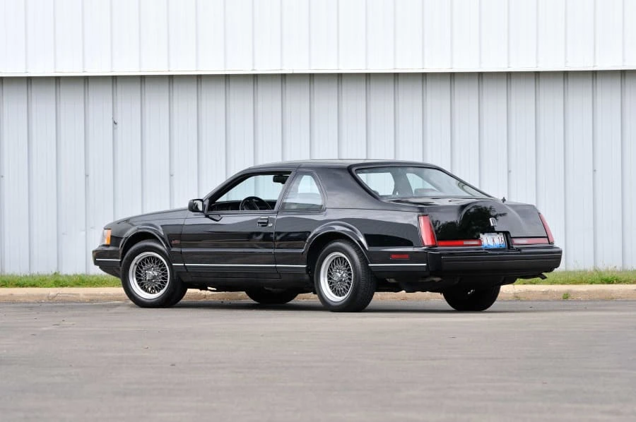 1991 Lincoln Continental Mark VII - Image 3 of 9