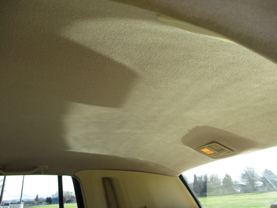 1991 Lincoln Town Car - Image 13 of 21