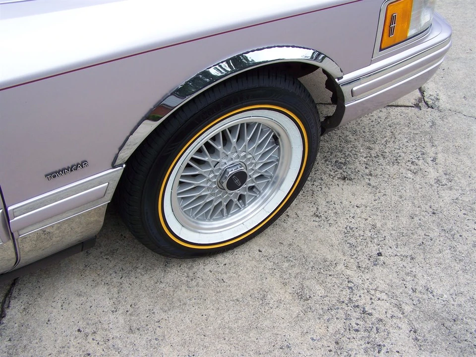 1991 Lincoln Town Car - Image 7 of 23